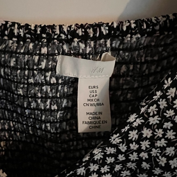 Flowers blouse - Picture 2 of 4